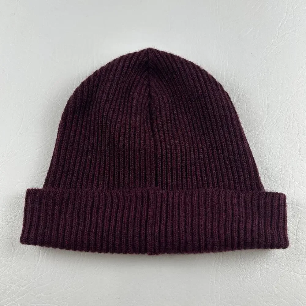 100% Extra Fine Merino Wool Beanie Burgundy Ribbed Knit Winter Hat Unisex